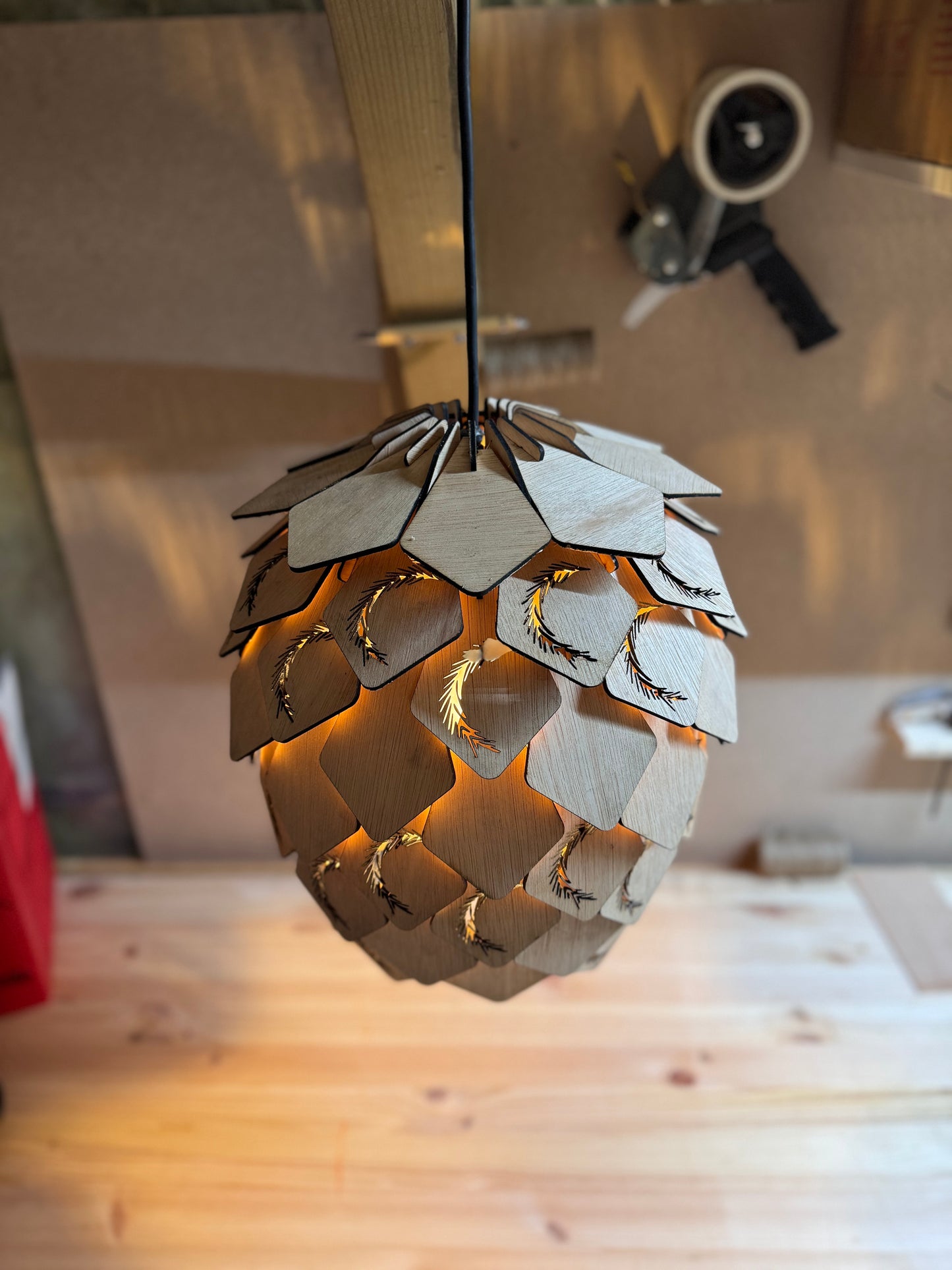 Kongle lampe furunål