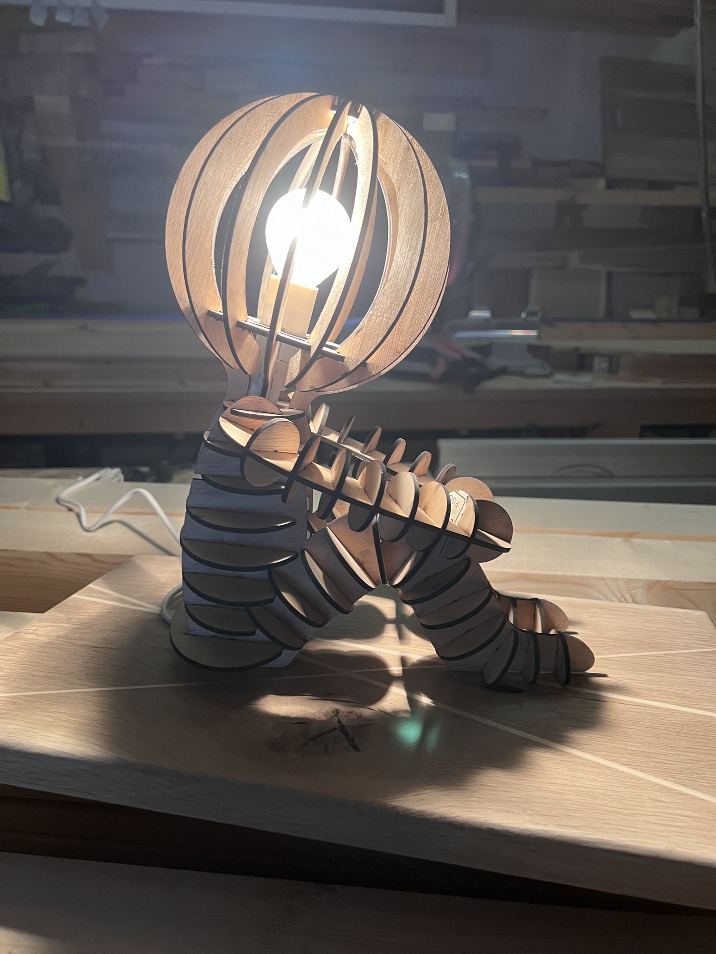 Trefjøla®'s Sittende lampe TRE